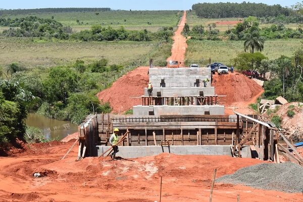 MOPC: G. 42.500 millones para puentes, que no se sabe dónde se construirán - Economía - ABC Color