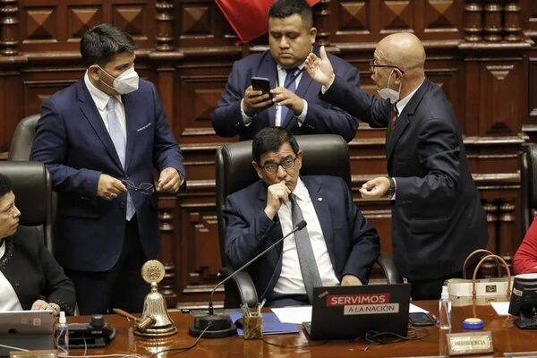 Dimiten ministros de Economía y Exteriores de Perú por “apego a democracia” - Mundo - ABC Color
