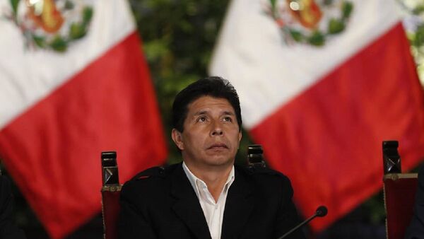 Congreso destituye a Castillo por "permanente incapacidad moral"
