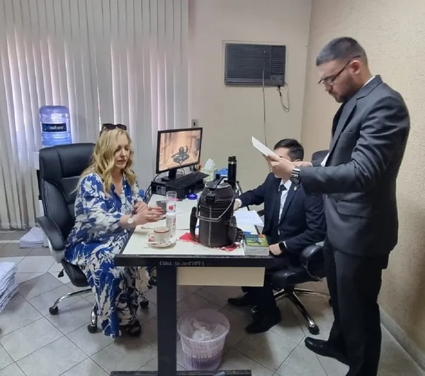 Juez dispone medidas de protección Menchi Barriocanal