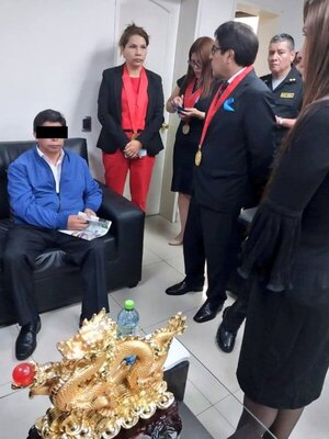 Pedro Castillo es detenido junto a su familia por la Policía
