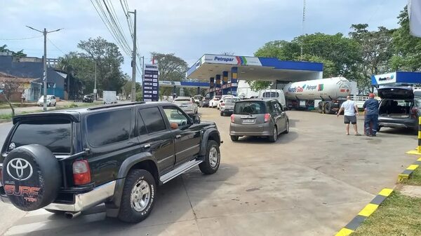 Denuncia de privados a Petropar por presunta lesión de confianza ya tiene fiscal - Economía - ABC Color