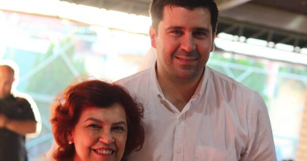 La Nación / Sebastián Villarejo y Patricia dos Santos presentan sus principales ejes de gobierno