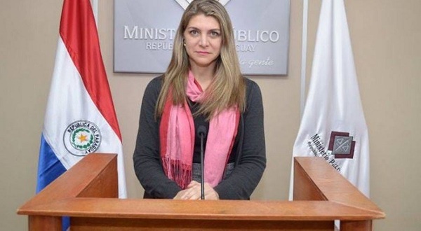 Fiscalía logra condena de 6 años para funcionario de banco que causó perjuicio de más de 500.000 dólares