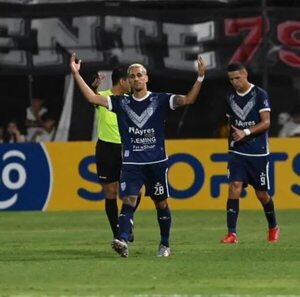 Tacuary: extranjeros en carpeta - Fútbol - ABC Color