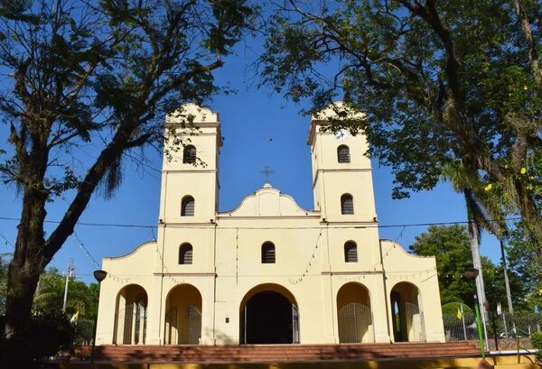 Párroco invita a vivir en  la unidad - Fiesta Patronal Inmaculada Concepción en Carapeguá - ABC Color