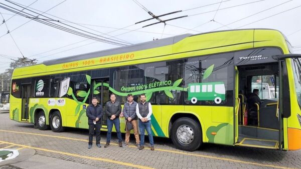 Comuna esteña adjudica compra de buses eléctricos para servicio urbano