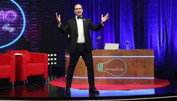 Álvaro Mora estrenó un nuevo programa en Telefuturo - Teleshow
