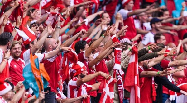 Daneses están a favor de que su Federación abandone la FIFA