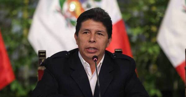 La Nación / En 6 horas Perú dio un giro enorme e inesperado, destaca periodista peruano
