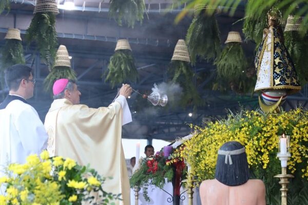 Obispo llama a «mantener nuestra identidad» y administración responsable del Estado en homilía central