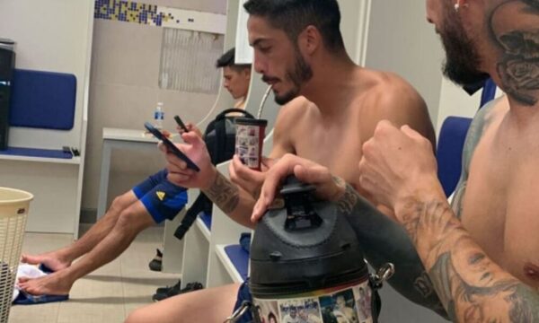 Romero impuso el tereré en el vestuario de Boca