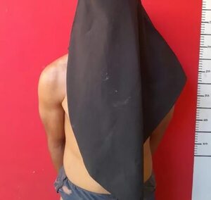 Joven de 21 años fue detenido por supuestamente desvalijar la casa de sus vecinos  - Policiales - ABC Color