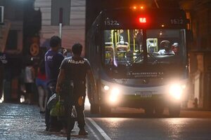 Ejecutivo sigue sin informar sobre subsidios a transportistas - Economía - ABC Color