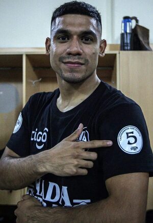 Olimpia: aumento salarial, un premio al esfuerzo - Fútbol - ABC Color