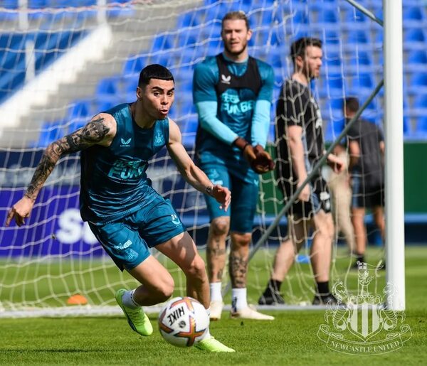 Almirón firma doblete para Newcastle en un amistoso - Fútbol Internacional - ABC Color