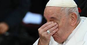 La Nación / El Papa llora evocando la guerra que afecta a Ucrania