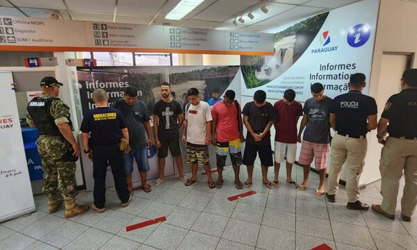 Expulsan del país a 7 delincuentes brasileños que se hacían pasar por policías civiles – Diario TNPRESS