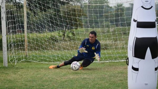 VÍCTOR SAMUDIO SEGUIRÁ EN TRINIDENSE