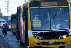 Subsidio a transportistas del área metropolitana se triplicó pero buses chatarra siguen circulando  - Nacionales - ABC Color