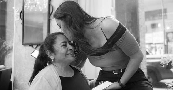 La Nación / Doña Limpia cumplió años y Lari Riquelme le hizo un emotivo homenaje