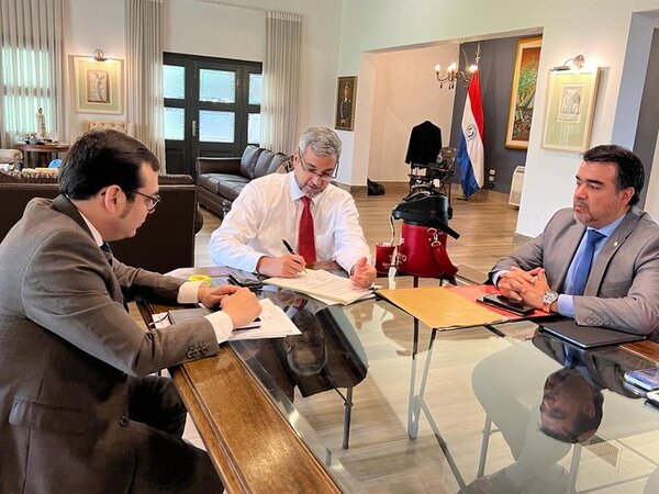 Marito promulga nueva Ley de Suministro y Contrataciones Públicas