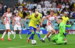 Croacia elimina a Brasil y se instala en semifinales