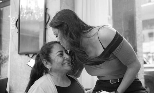 Así celebró Larissa Riquelme el cumple de su mamá