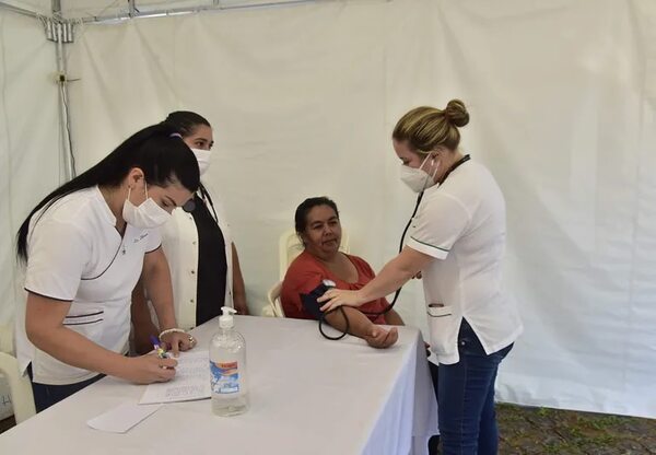 Aumentan las consultas por el intenso calor, dice Salud Pública - Nacionales - ABC Color