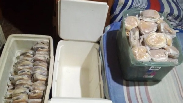 La solidaridad se sintió en Caacupé: Ciudadanía ayudó a pareja que vendía sándwiches - Noticias Paraguay
