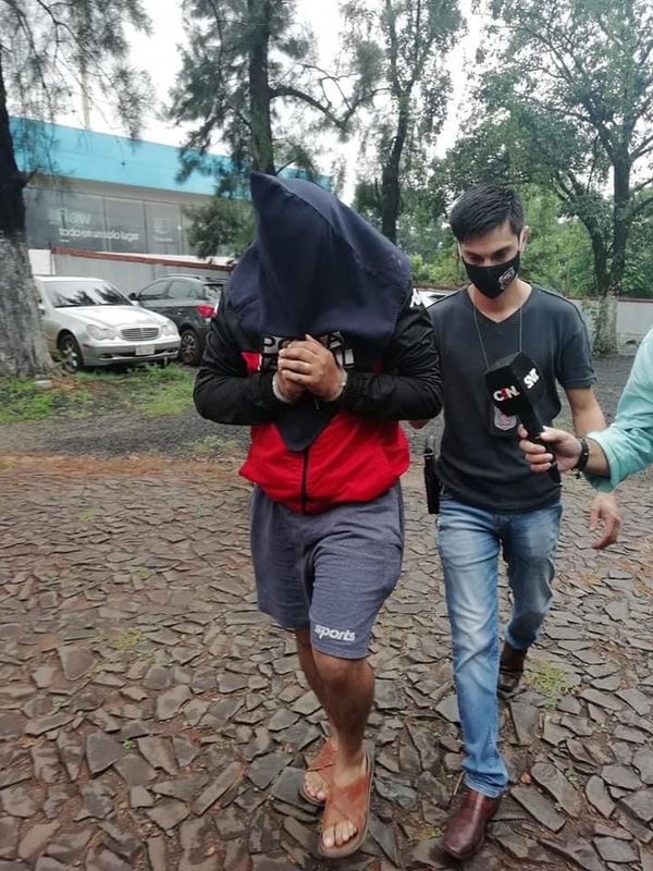 Decretan Prisión Preventiva para comisario vinculado al secuestro de turistas brasileños - PDS RADIO
