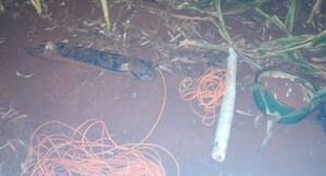 Hallan vehículo con dinamita en gel que estaría relacionado con asalto a banco en Itapúa - Noticiero Paraguay