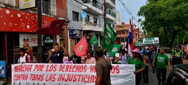 Marchan por el respeto de los Derechos Humanos en Paraguay - Nacionales - ABC Color