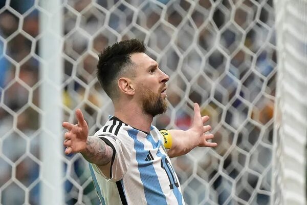 Batistuta felicita a Messi tras igualar su récord - Fútbol Internacional - ABC Color