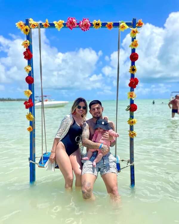 Sergio “Chico” Díaz disfruta de sus vacaciones en el Caribe brasileño - Gente - ABC Color