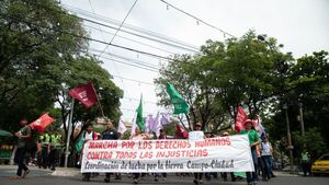 Campesinos e indígenas marchan exigiendo respeto a derechos humanos