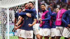 Tremenda lucha: Giroud vuelve a anotar, iguala a Messi y se puso a un gol de Mbappé