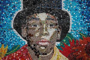 Artista venezolano presenta el mural de tapas plásticas más grande del mundo - Mundo - ABC Color