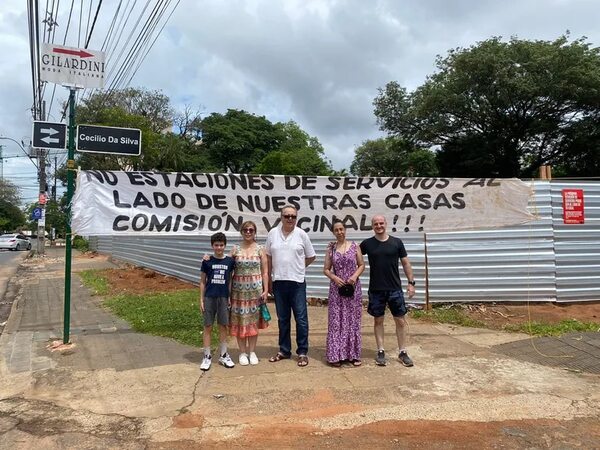 Estaciones de servicio: “un bombardeo a todos los barrios” - Nacionales - ABC Color