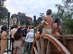 Escuelas de teatro llevan a escena expandida la obra Jasyho en Pirayú - Nacionales - ABC Color