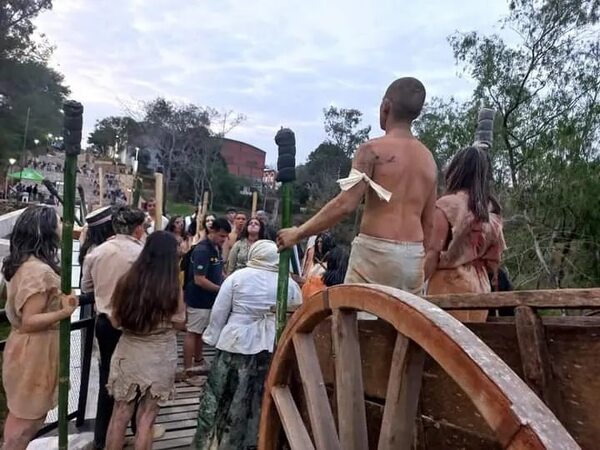 Escuelas de teatro llevan a escena expandida la obra Jasyho en Pirayú - Nacionales - ABC Color