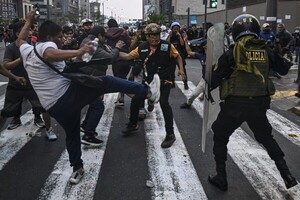 Diario HOY | Protestas crecen en Perú contra nueva presidenta y en reclamo de elecciones