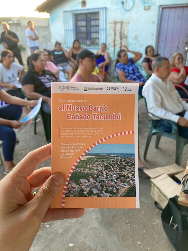 Pobladores del Bañado Tacumbú trabajan en una propuesta de diseño urbanístico para el futuro nuevo barrio - .::Agencia IP::.