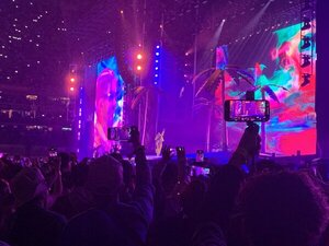 Cientos de fans de Bad Bunny no ingresaron al show en México debido a problemas con entradas falsas - Megacadena — Últimas Noticias de Paraguay
