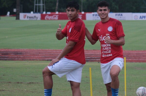 La Albirroja Sub 17 de Bobadilla se prepara para un cuadrangular internacional