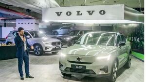 Volvo C40: el primer crossover eléctrico que marca un diseño futurístico (y libre de cuero)