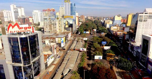La Nación / Comercio esteño fue muy flojo en 2022 y flujo ya no cambiaría mucho
