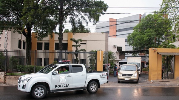 TSJE ya traslada al interior urnas y maletines para internas - Paraguaype.com