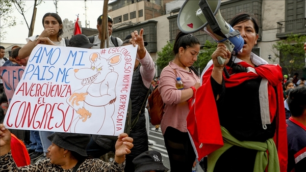 Perú: tras protestas y muertes, proponen adelantar elecciones | Radio Regional 660 AM