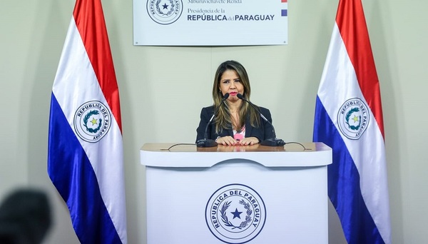 Cecilia Pérez niega reunión con Cartes tras dejar el cargo de asesora de Abdo Benítez
